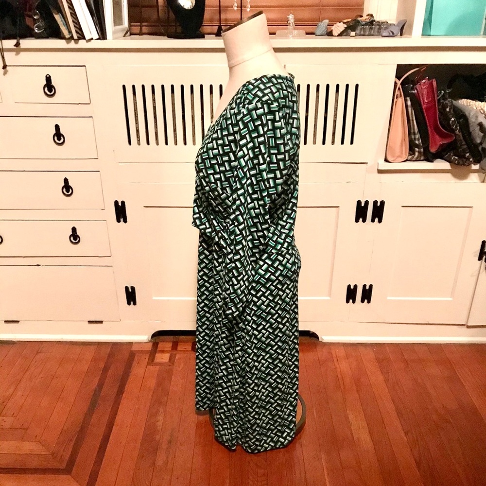 Ann Taylor Loft Wrap Dress - Picture 2 of 6